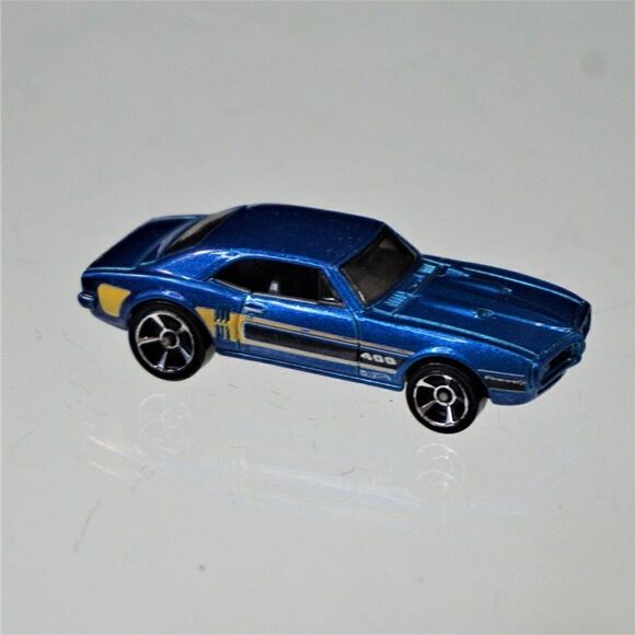 2009 Hot Wheels Blue '67 Pontiac Firebird 400 - Picture 2 of 7